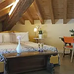 Monti Apartamento Varenna